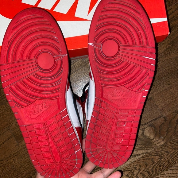 Jordan 1 Homeage 2 Home - Picture 2 of 2